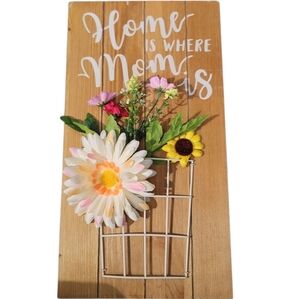 🤱Wooden Wall Hanging "Home Is Where Mom Is" Decoration🤱🏿